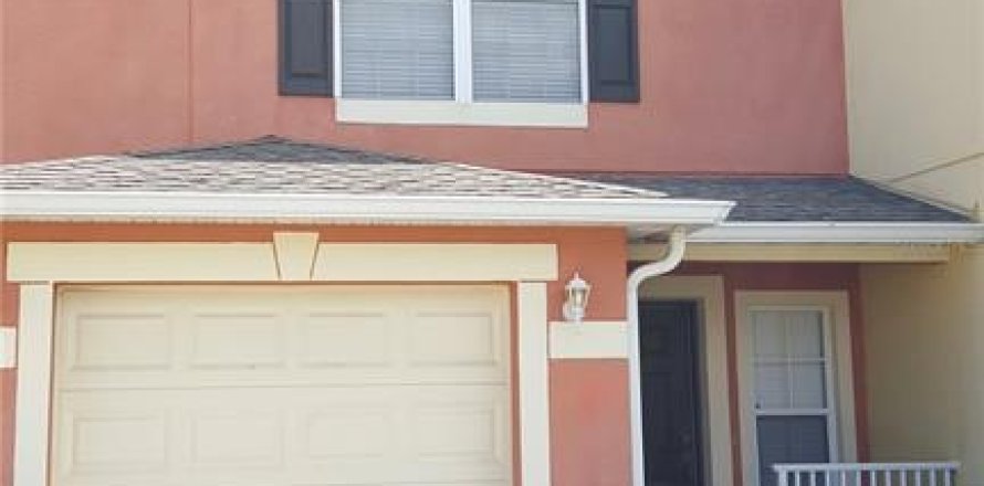 Townhouse in Orlando, Florida 3 bedrooms, 138.89 sq.m. № 2201749