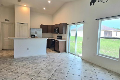 House in Lake Wales, Florida 3 bedrooms, 117.52 sq.m. № 2196549 - photo 7