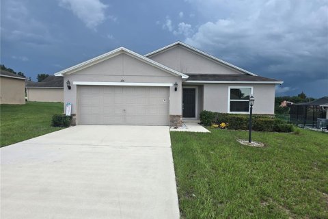 Casa en Lake Wales, Florida 3 dormitorios, 117.52 m2 № 2196549