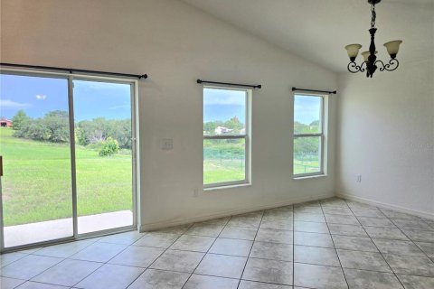 House in Lake Wales, Florida 3 bedrooms, 117.52 sq.m. № 2196549 - photo 8
