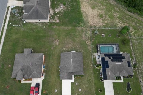 House in Lake Wales, Florida 3 bedrooms, 117.52 sq.m. № 2196549 - photo 24
