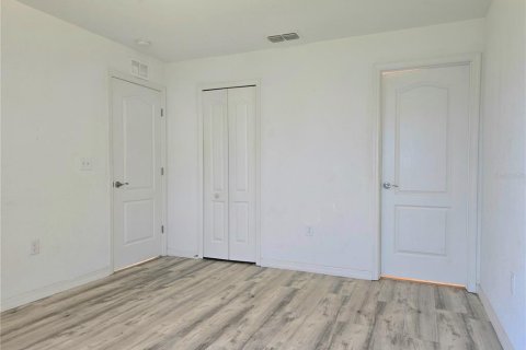 House in Lake Wales, Florida 3 bedrooms, 117.52 sq.m. № 2196549 - photo 14