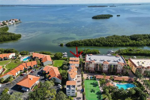Adosado en alquiler en Tierra Verde, Florida, 4 dormitorios, 255.48 m2 № 1915424 - foto 2