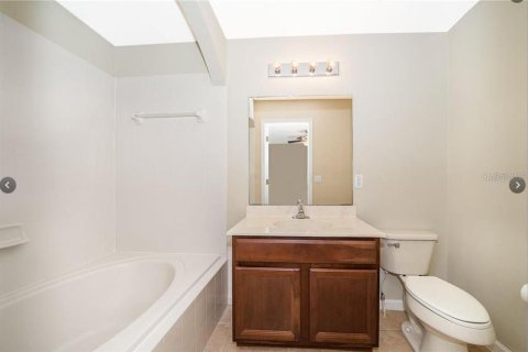 Touwnhouse à vendre à Orlando, Floride: 2 chambres, 122.82 m2 № 2148040 - photo 21