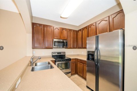 Touwnhouse à vendre à Orlando, Floride: 2 chambres, 122.82 m2 № 2148040 - photo 8