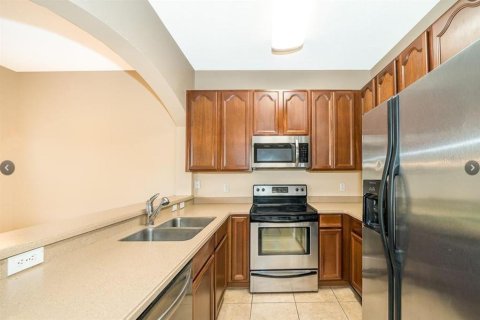 Touwnhouse à vendre à Orlando, Floride: 2 chambres, 122.82 m2 № 2148040 - photo 9