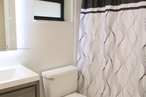 Apartment in Miami, Florida 2 bedrooms, 89.19 sq.m. № 1953675 - photo 6