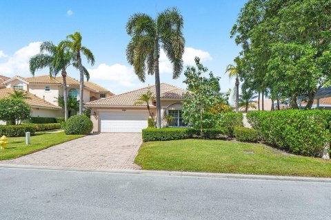 House in Palm Beach Gardens, Florida 3 bedrooms, 217.48 sq.m. № 1104485 - photo 1