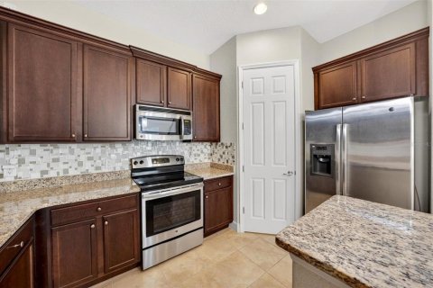 Adosado en venta en Kissimmee, Florida, 3 dormitorios, 169.08 m2 № 2097799 - foto 15