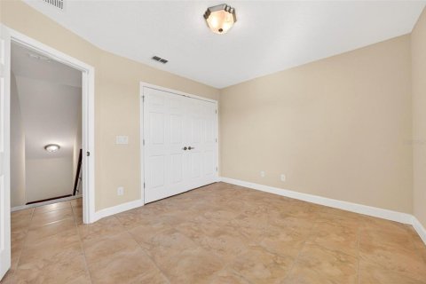 Adosado en venta en Kissimmee, Florida, 3 dormitorios, 169.08 m2 № 2097799 - foto 25