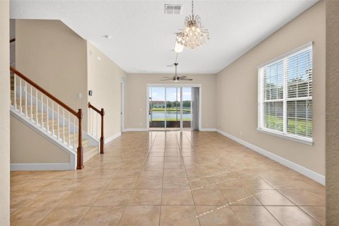 Adosado en venta en Kissimmee, Florida, 3 dormitorios, 169.08 m2 № 2097799 - foto 24