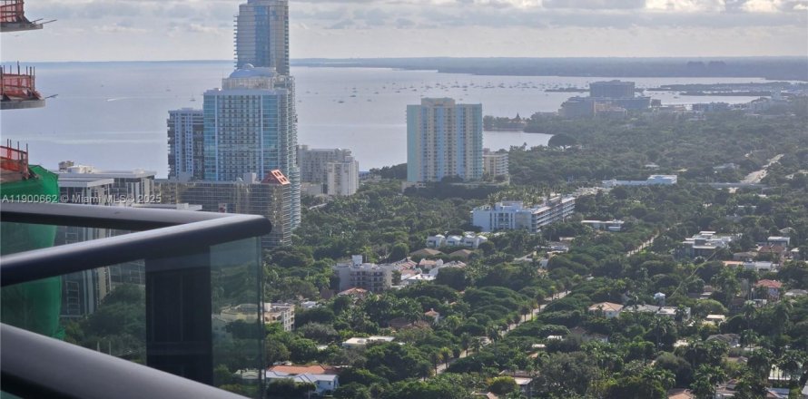 Condo in Miami, Florida, 1 bedroom  № 1953485