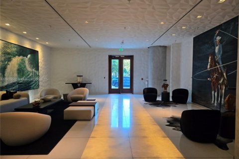 Condo in Miami, Florida, 1 bedroom  № 1953485 - photo 28