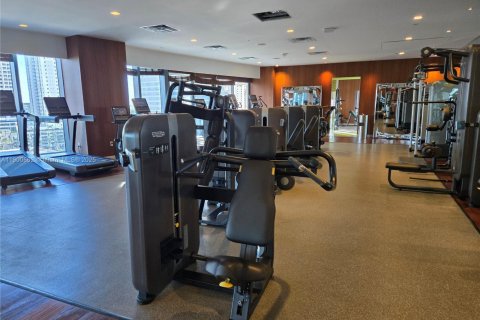 Condo in Miami, Florida, 1 bedroom  № 1953485 - photo 21