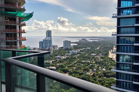 Condo in Miami, Florida, 1 bedroom  № 1953485 - photo 14