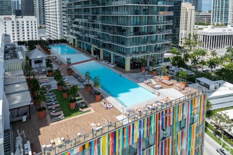 Condo in Miami, Florida, 1 bedroom  № 1953485 - photo 27