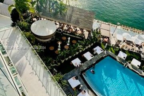 Hotel in Miami Beach, Florida 45.8 sq.m. № 1940765 - photo 1