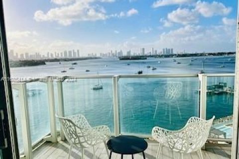 Hotel in Miami Beach, Florida 45.8 sq.m. № 1940765 - photo 3