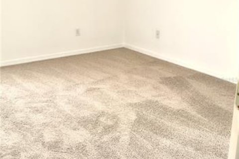 House in Oviedo, Florida 4 bedrooms, 126.25 sq.m. № 2267448 - photo 30