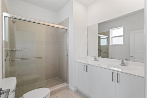 Touwnhouse à louer à Homestead, Floride: 4 chambres, 135.64 m2 № 2010804 - photo 12