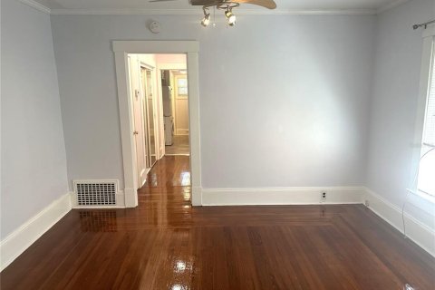 Commercial property in Saint Petersburg, Florida 3 bedrooms, 120.03 sq.m. № 1632230 - photo 28