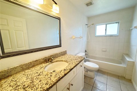 Condominio en venta en Kissimmee, Florida, 3 dormitorios, 116.22 m2 № 1679208 - foto 15