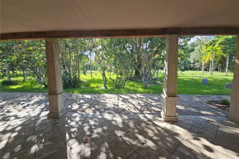 Casa en alquiler en Davie, Florida, 5 dormitorios, 481.88 m2 № 1896665 - foto 21