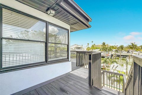 Appartement à louer à Madeira Beach, Floride: 2 chambres, 99.41 m2 № 2409975 - photo 26