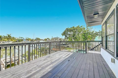 Appartement à louer à Madeira Beach, Floride: 2 chambres, 99.41 m2 № 2409975 - photo 27