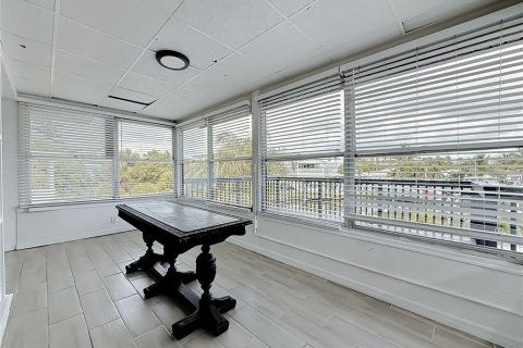 Appartement à louer à Madeira Beach, Floride: 2 chambres, 99.41 m2 № 2409975 - photo 9