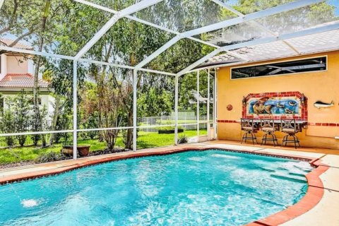 House in Coral Springs, Florida 4 bedrooms, 298.03 sq.m. № 2044383 - photo 8