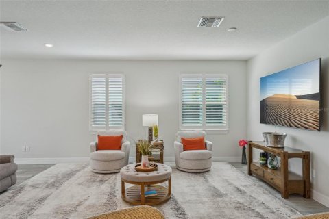 House in Land O' Lakes, Florida 3 bedrooms, 192.96 sq.m. № 1750234 - photo 20