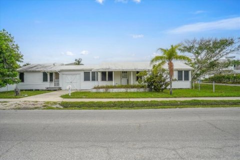 Land in Holmes Beach, Florida № 2212342 - photo 29