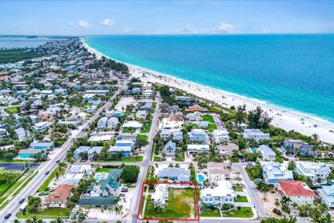 Land in Holmes Beach, Florida № 2212342 - photo 13