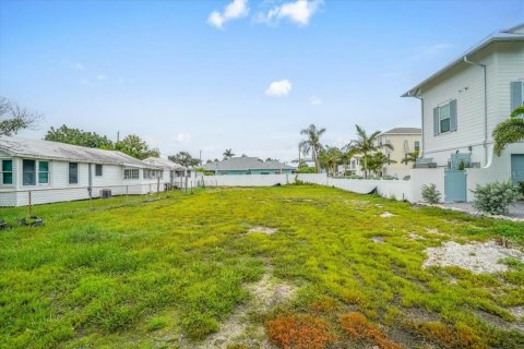Land in Holmes Beach, Florida № 2212342 - photo 21