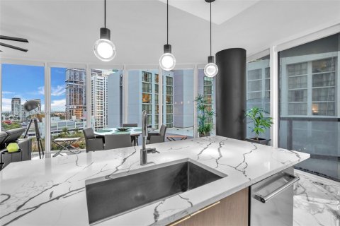 Copropriété à vendre à Fort Lauderdale, Floride: 2 chambres, 141.4 m2 № 1977764 - photo 9