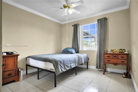 Casa en venta en Miami, Florida, 3 dormitorios, 146.23 m2 № 1488860 - foto 17