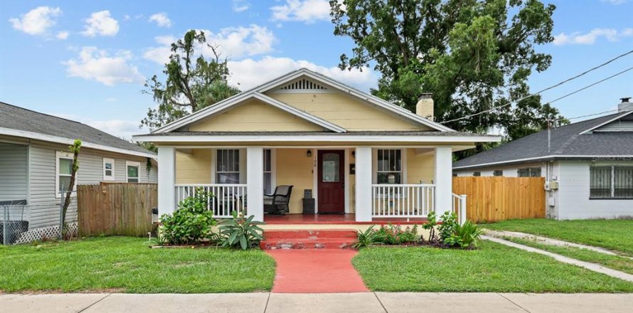 Villa ou maison à Tampa, Floride 2 chambres, 111.48 m2 № 2406579
