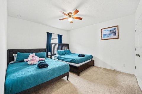 House in Davenport, Florida 4 bedrooms, 188.22 sq.m. № 2094014 - photo 19