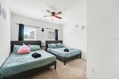 House in Davenport, Florida 4 bedrooms, 188.22 sq.m. № 2094014 - photo 24