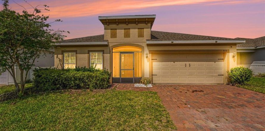 House in Davenport, Florida 4 bedrooms, 188.22 sq.m. № 2094014