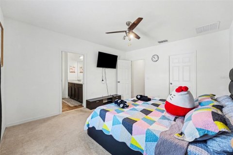 House in Davenport, Florida 4 bedrooms, 188.22 sq.m. № 2094014 - photo 22