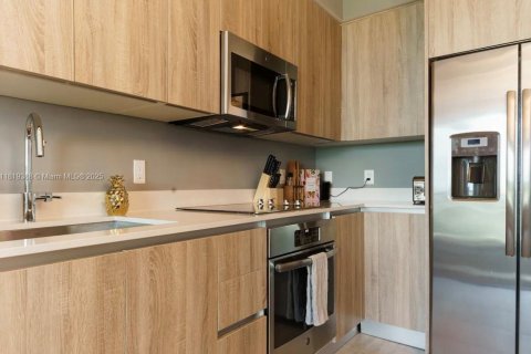Copropriété à vendre à Miami, Floride: 1 chambre, 59.09 m2 № 1779898 - photo 9