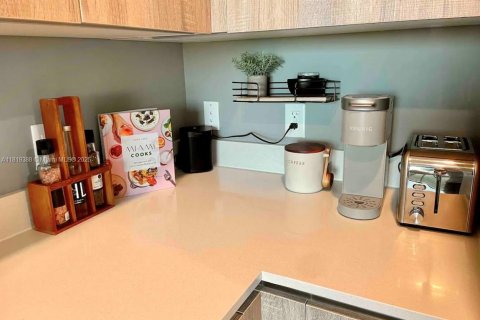 Copropriété à vendre à Miami, Floride: 1 chambre, 59.09 m2 № 1779898 - photo 8