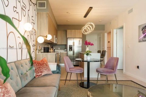 Copropriété à vendre à Miami, Floride: 1 chambre, 59.09 m2 № 1779898 - photo 10