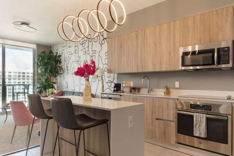 Copropriété à vendre à Miami, Floride: 1 chambre, 59.09 m2 № 1779898 - photo 1