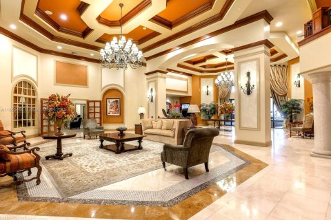 Copropriété à vendre à Coral Gables, Floride: 1 chambre, 67.73 m2 № 1979241 - photo 2