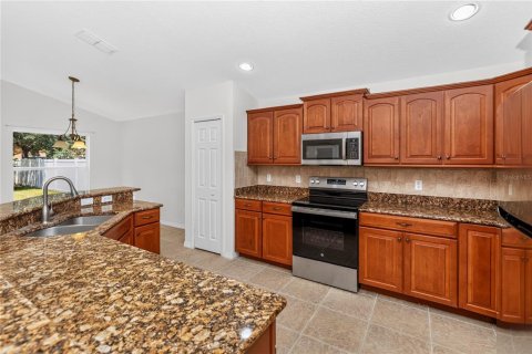 Villa ou maison à vendre à Orlando, Floride: 4 chambres, 179.12 m2 № 2330913 - photo 13