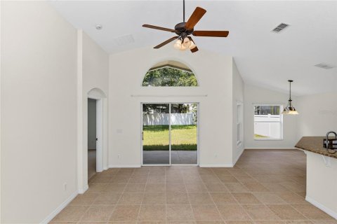 Villa ou maison à vendre à Orlando, Floride: 4 chambres, 179.12 m2 № 2330913 - photo 11