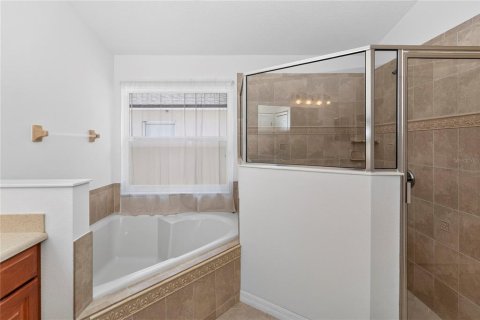 Villa ou maison à vendre à Orlando, Floride: 4 chambres, 179.12 m2 № 2330913 - photo 28
